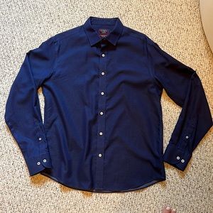 Untuckit Button Down Large